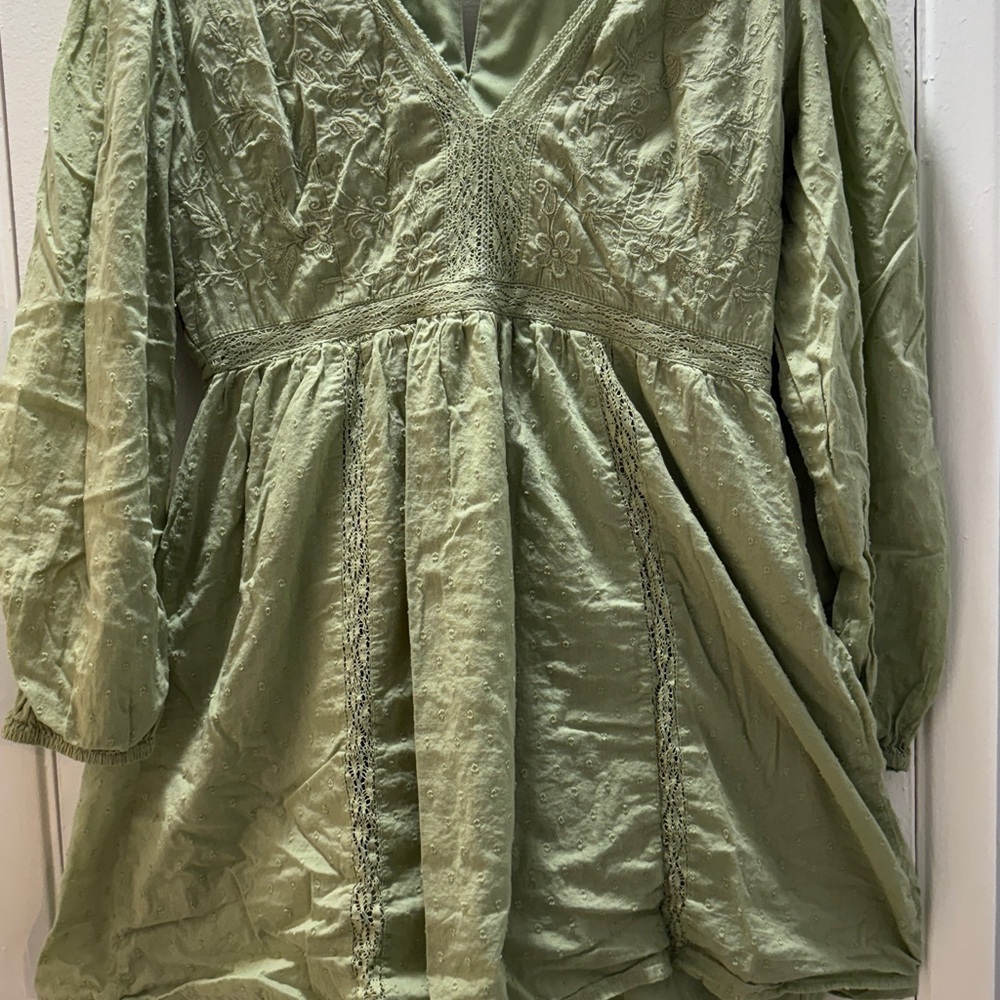 Green Embroidered Long Sleeve Dress